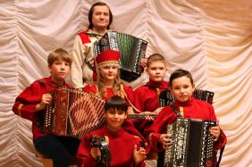 Вавиловский фестиваль гармонистов