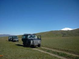Горный Алтай : Алтайская биосферная экспедиция 2012 : Лэнд-Роверы в Чуйской степи