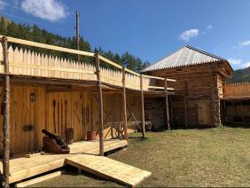 Семейный отдых с детьми на Алтае : Что посмотреть рядом с Чемалом : Форт Куюм