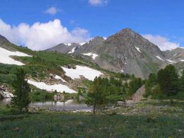 Горный Алтай : Чойский район : Гора Альбаган : У подножья горы Альбаган