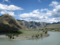 Горный Алтай : Алтаеведение : Катунь в районе Малого Яломана