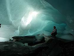 Горный Алтай : Алтаеведение : Пещера