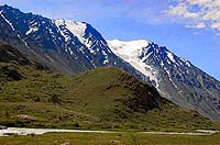 Горный Алтай : Ледники и озера Южно-Чуйского хребта (лето 2007) : Долина реки Аккол.
