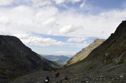 Горный Алтай : «Страна озёр». Дневник начинающего туриста : Спуск по морене