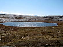 Горный Алтай : Экспедиция на плато Укок : Горное озеро