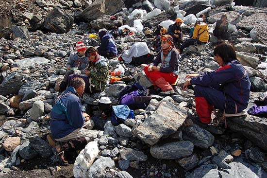 Обед на деднике Малый Актру.