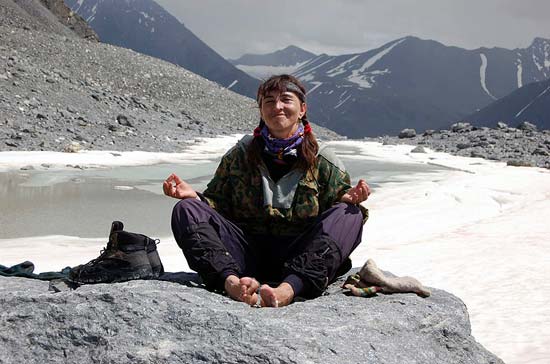 Ледник Удачный. Озера под ледником.