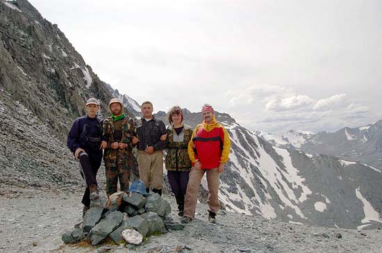 Перевал Ленинградский 3300 м (1Б).