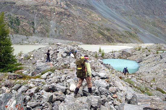 Долина реки Аккол. Озера на морене.
