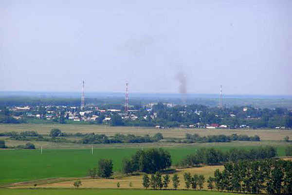 Вид на с. Советское с горы Камешок