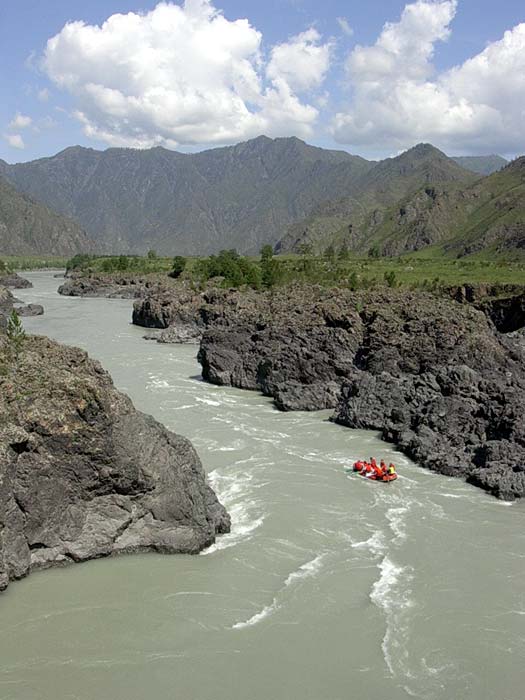 Порог Тельдек-Пень, вид с Ороктойского моста