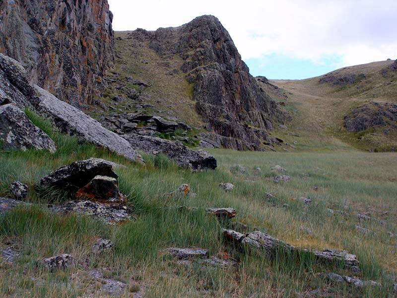 Возле Бертекской писаницы