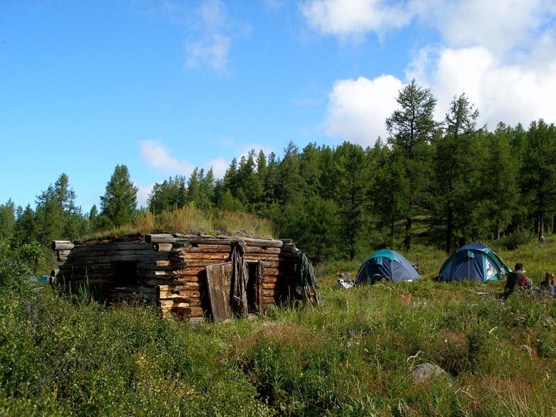 Стоянка у реки Мукыр