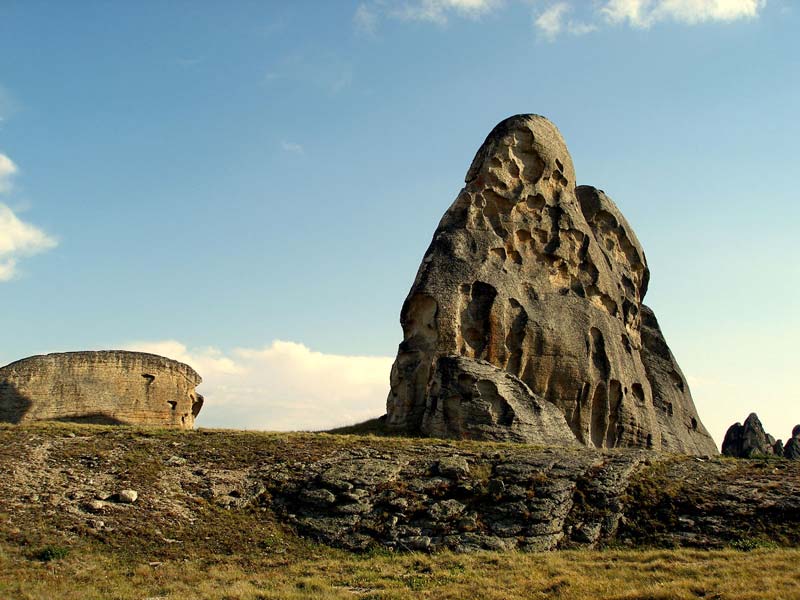 Скалы в урочище Чокпартас