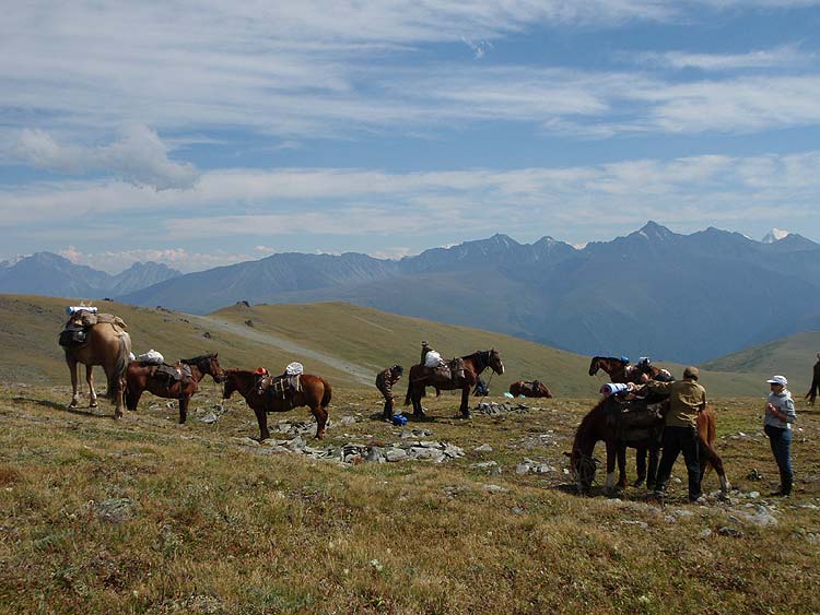Конный поход к Белухе