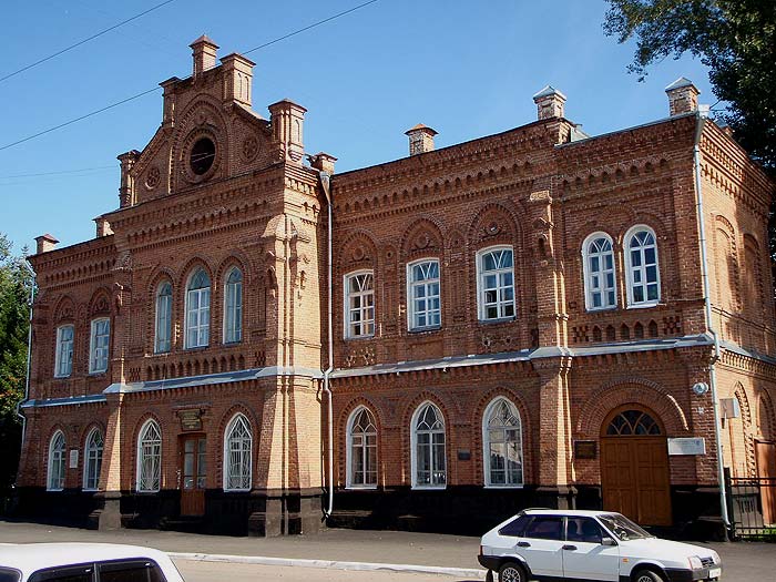 Реальное училище им. Пушкина, Советская, 11