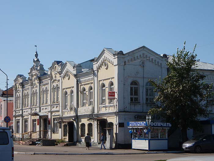 Торговый дом Гилева, Советская 4