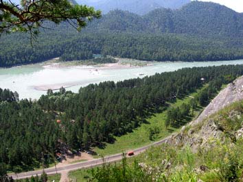 Вид на Берель с вершины горы