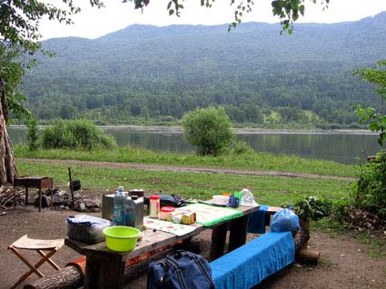 На озере Манжерок