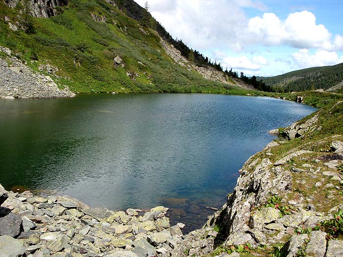 Второе озеро, взгляд в сторону Каракольской долины