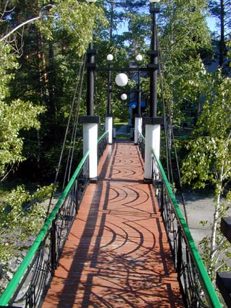 Мостик на остров