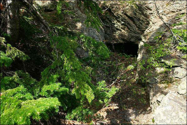 Вход в шахту