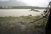 Горный Алтай-2005 : Вид из палатки после града