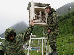 Горный Алтай : Отчет о походе харитоновцев на восток : На метеостанции Горный Алтай : Отчет о походе харитоновцев на восток : На метеостанции