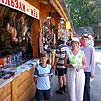 Отдых на турбазе Берель в июле 2005 года : Сувенирный рынок по дороге на турбазу Царская охота