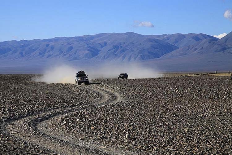 Пыль степных дорог