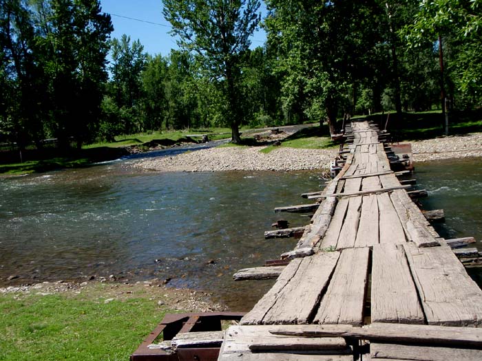 Мостики в Чинете