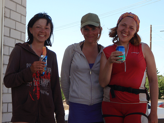 А вот такие у нас девчонки!