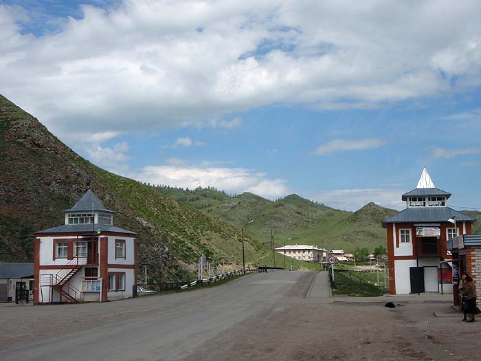 «Две Башни» в Усть-Кане