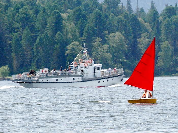 «Алые паруса» на Телецком озере